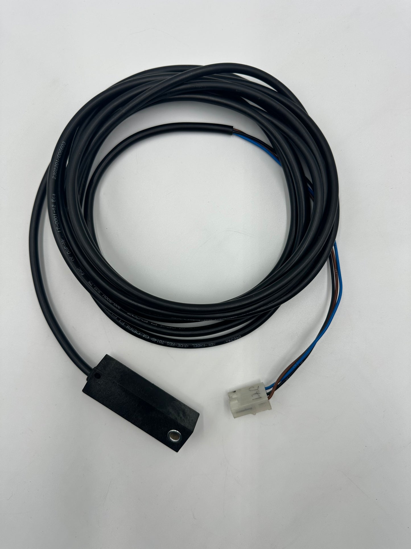 Czujnik poziomowania B13 brąz (fiolet) 3 żyłowy z kablem 5100 mm