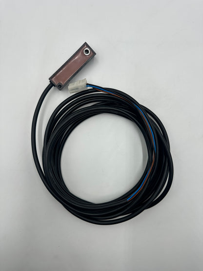 Czujnik poziomowania B13 brąz (fiolet) 3 żyłowy z kablem 5100 mm