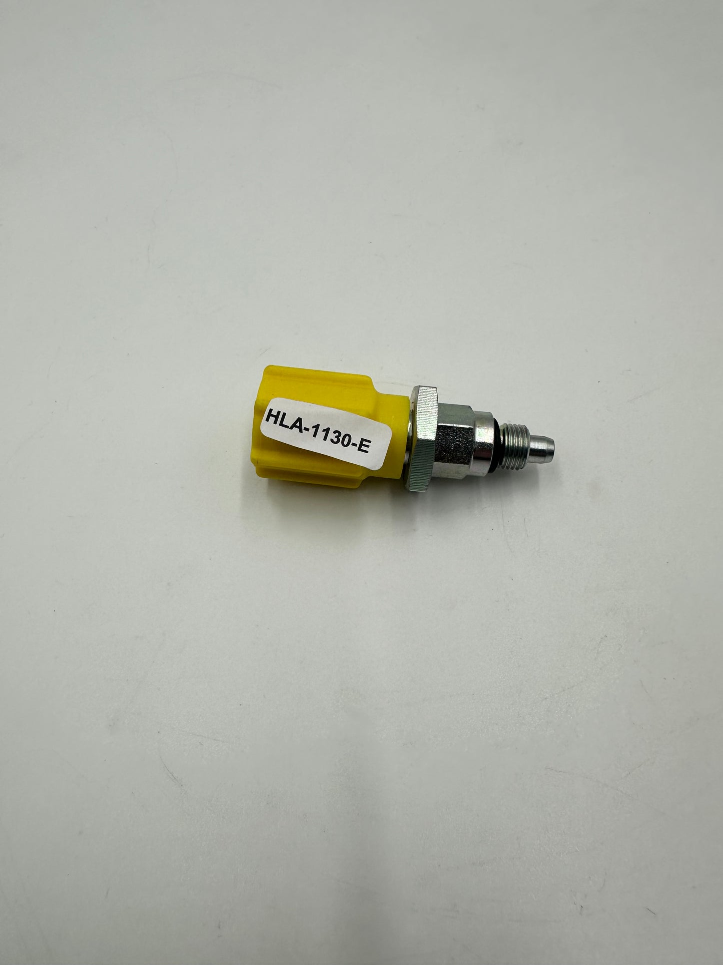 Zawór bajpas żółty Danfoss HLA1130