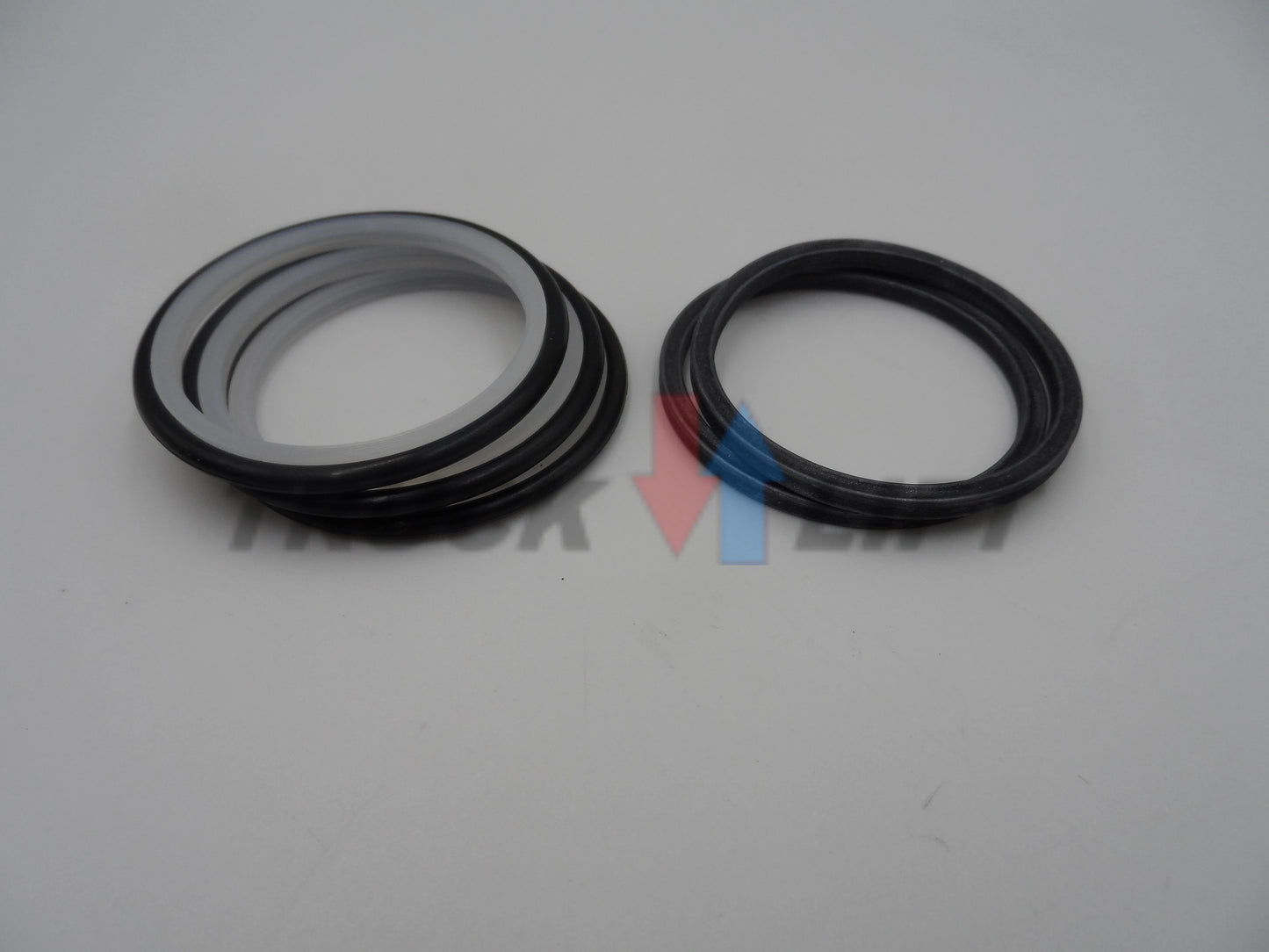 Zestaw uszczelnień TD1749 do zwijaka na dwa przewody hydrauliczne ET072 Palfinger