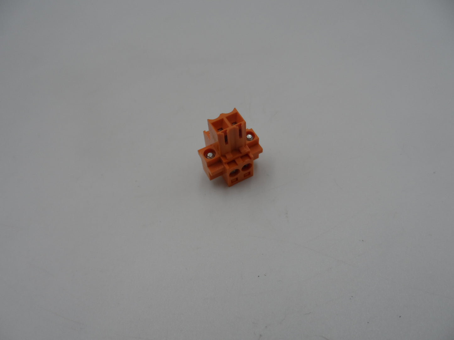 Wtyczka elektryczna 2-pin EEA2603