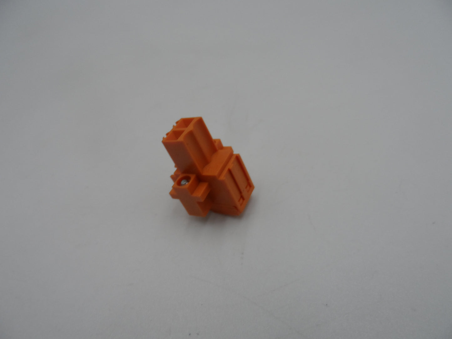 Wtyczka elektryczna 2-pin EEA2603